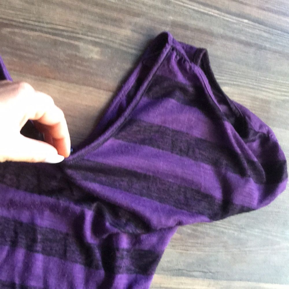 Open shoulder top - Picture 3 of 5
